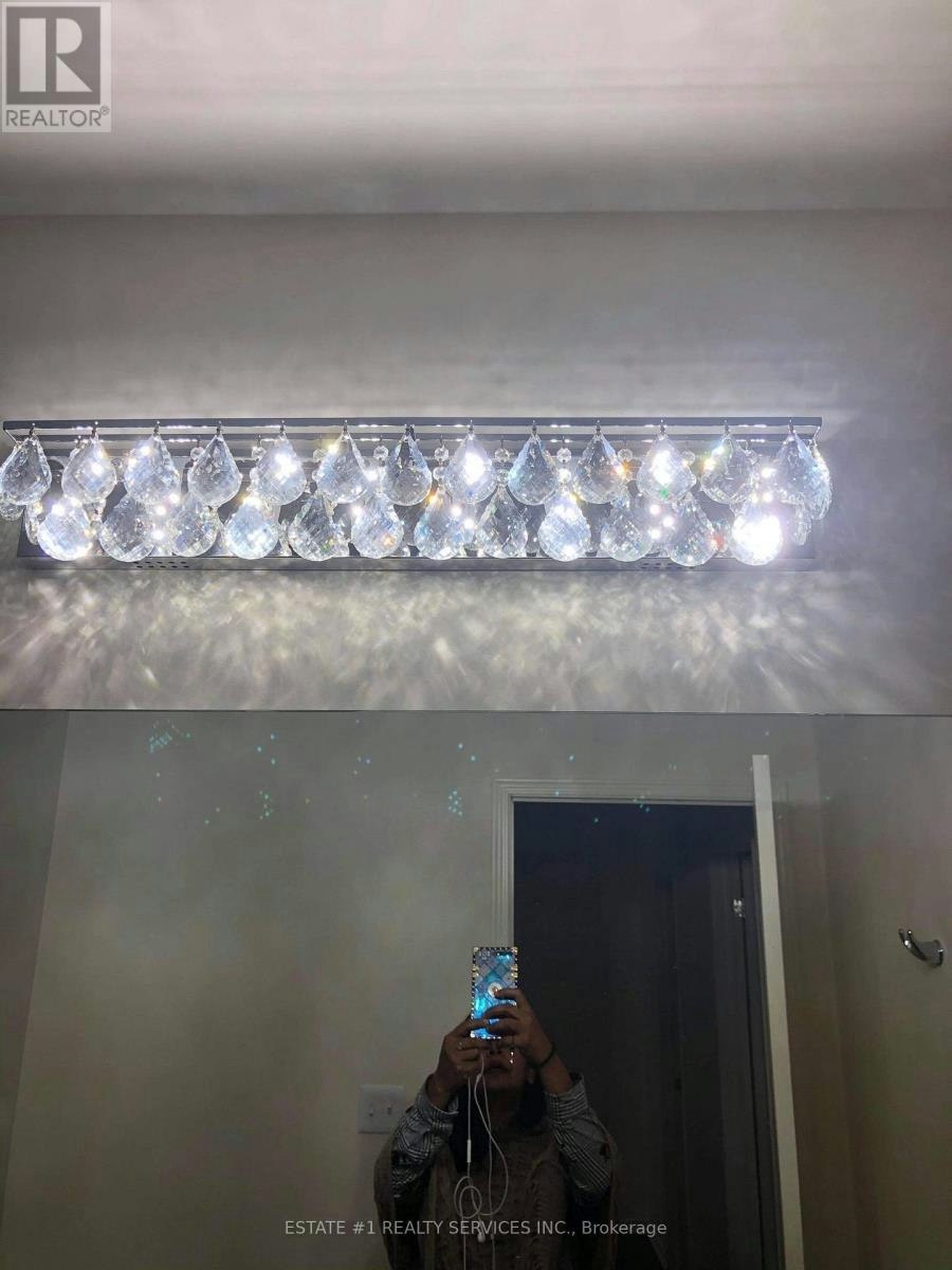 UPPER-153 Dance Act Avenue, Oshawa, ON, L1L 0H4 - 17