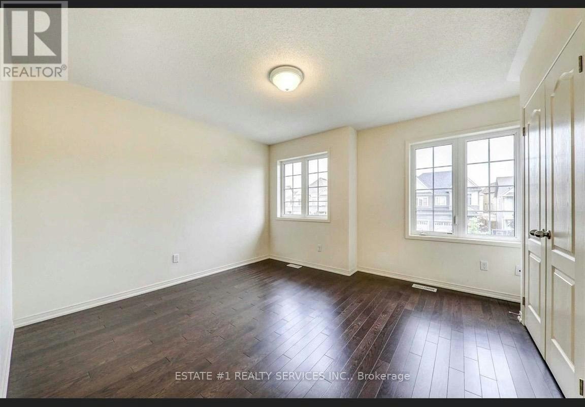 UPPER-153 Dance Act Avenue, Oshawa, ON, L1L 0H4 - 13