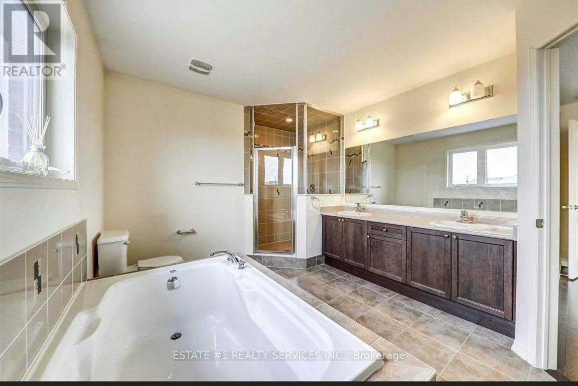 UPPER-153 Dance Act Avenue, Oshawa, ON, L1L 0H4 - 15