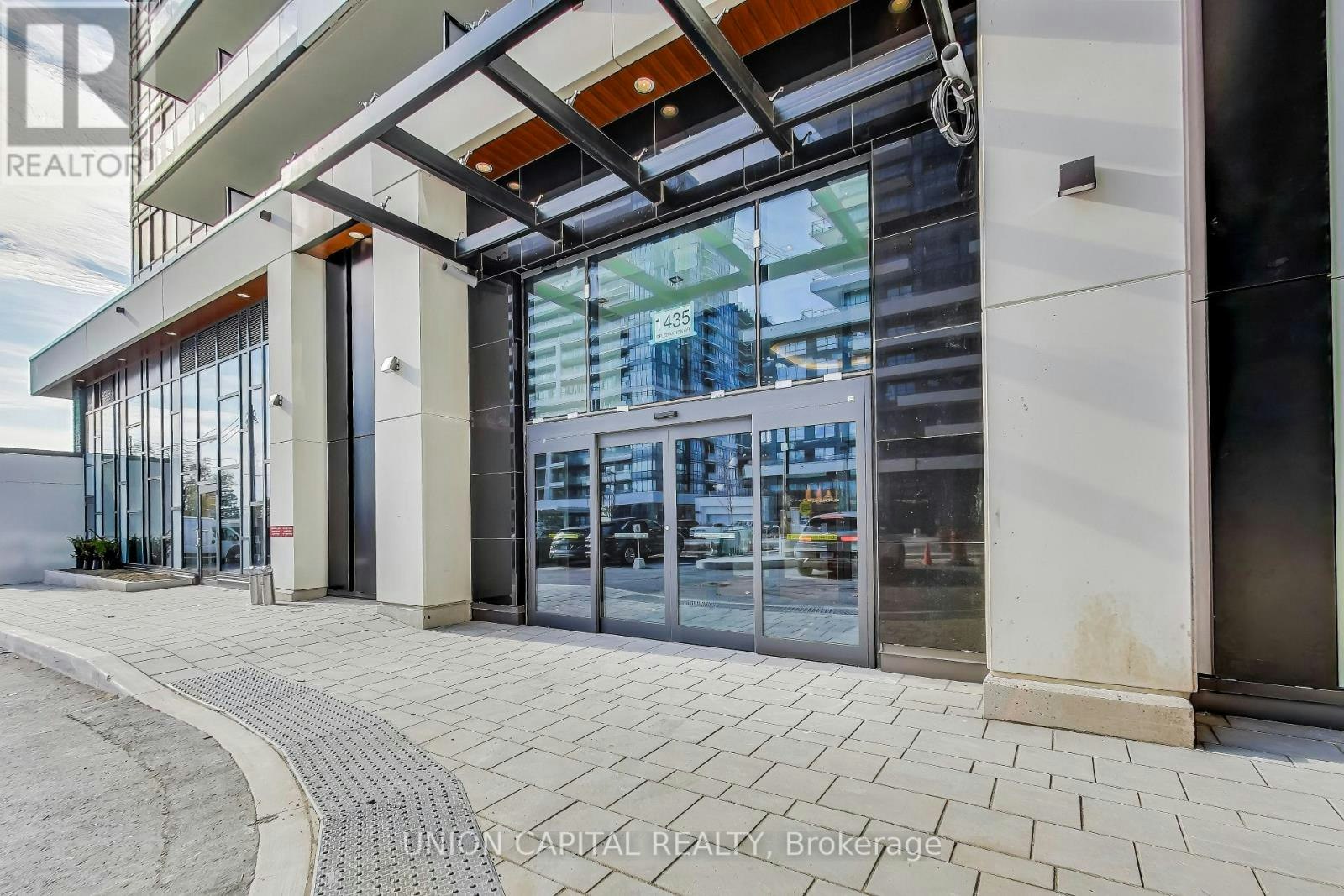 415-1435 Celebration Drive, Pickering, ON, L1W 0C4 - 4