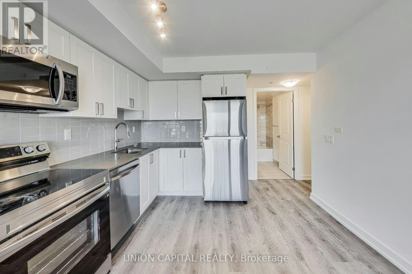 415-1435 Celebration Drive, Pickering, ON, L1W 0C4 - 12