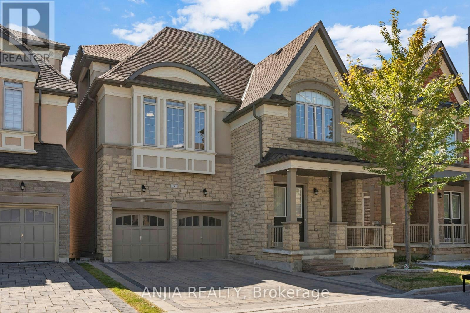 9 Mario Avenue, Markham, ON, L6C 0X8