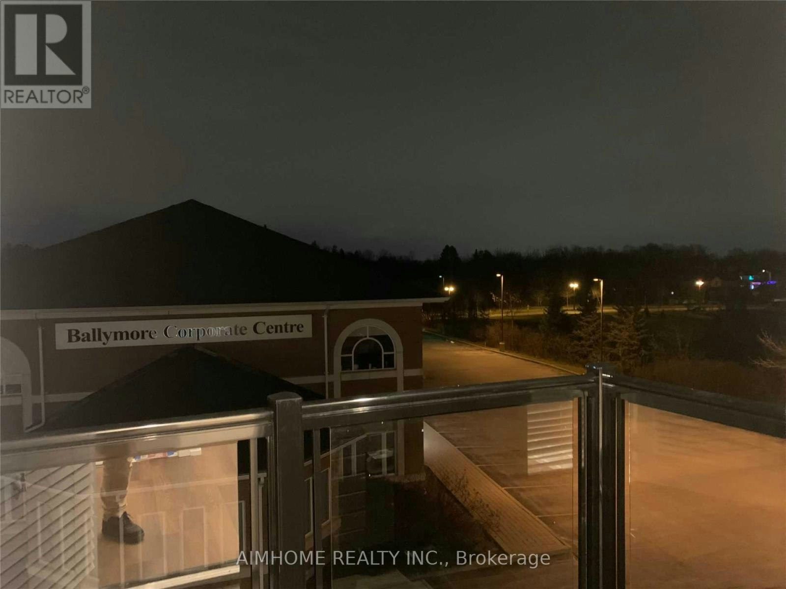 17-1 Bond Crescent, Richmond Hill, ON, L4E 3K2 - 15