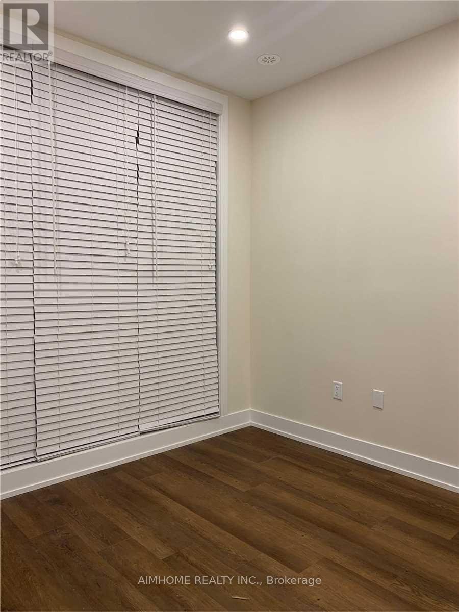 17-1 Bond Crescent, Richmond Hill, ON, L4E 3K2 - 5