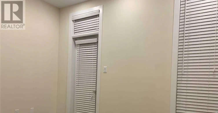 17-1 Bond Crescent, Richmond Hill, ON, L4E 3K2 - 9