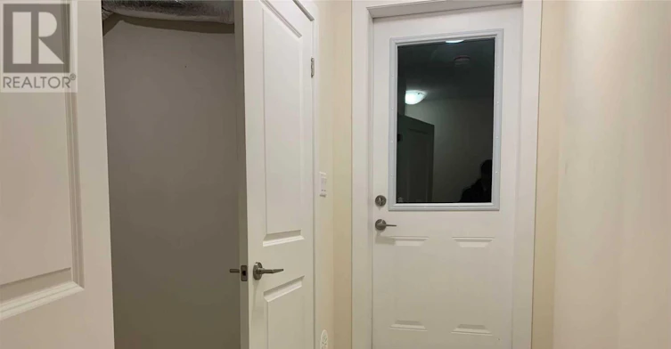 17-1 Bond Crescent, Richmond Hill, ON, L4E 3K2 - 14