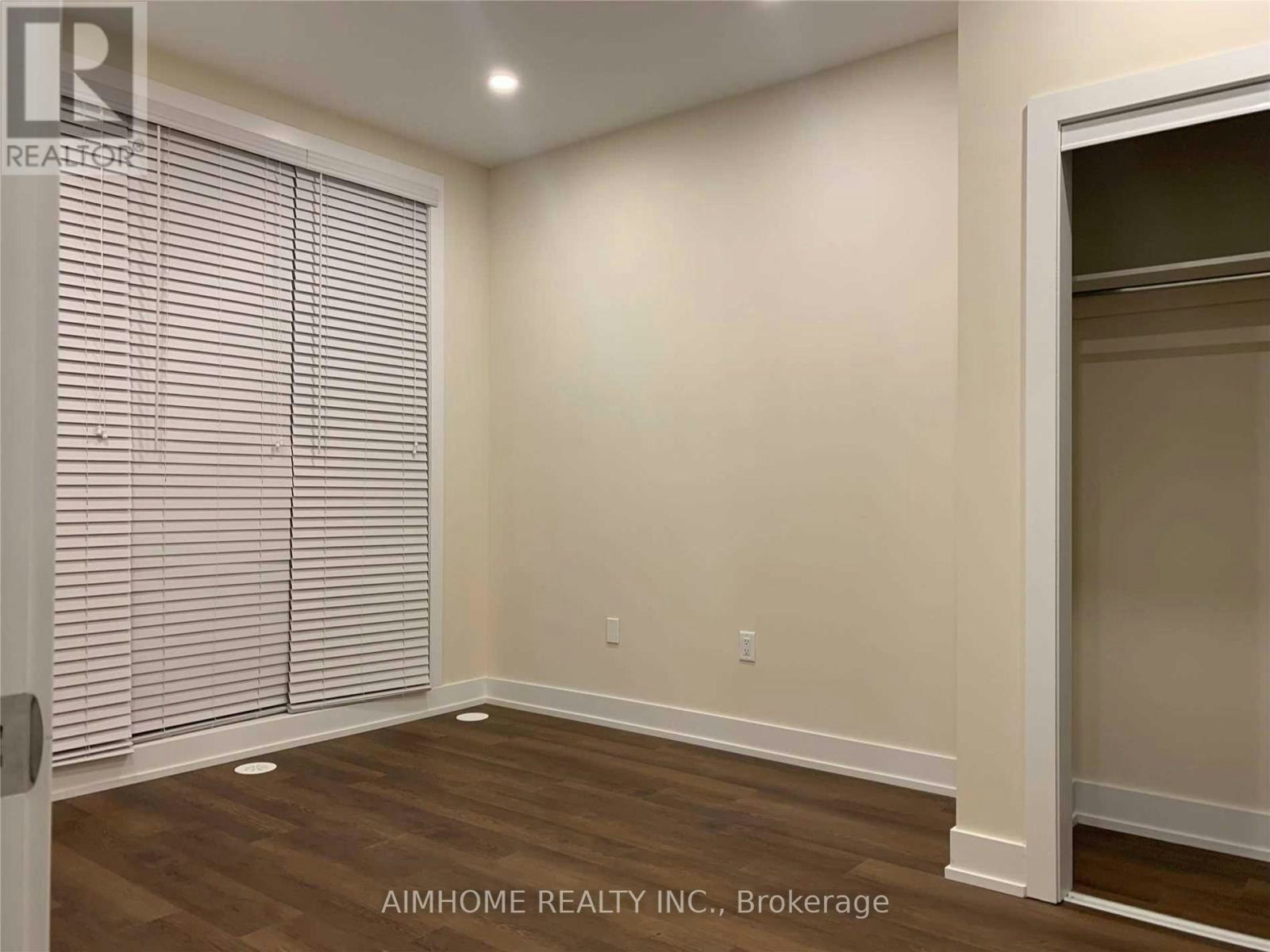 17-1 Bond Crescent, Richmond Hill, ON, L4E 3K2 - 8