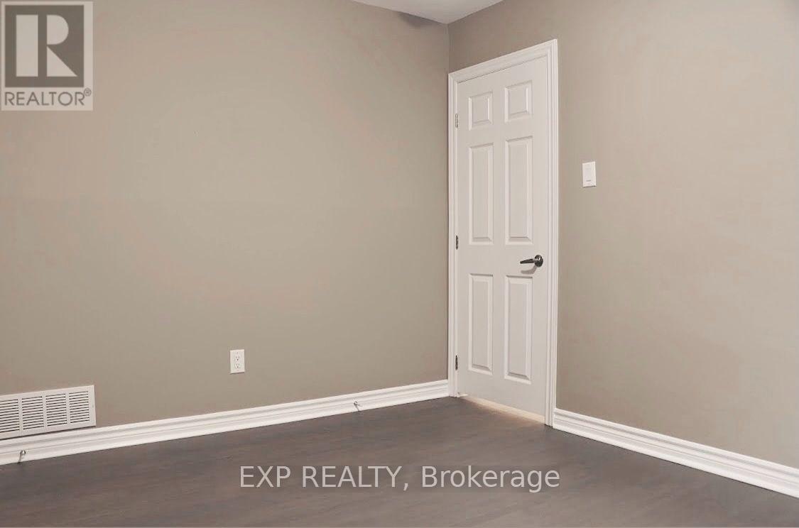 A-1892 Kingsdale Avenue, Ottawa, ON, K1T 1J1 - 5