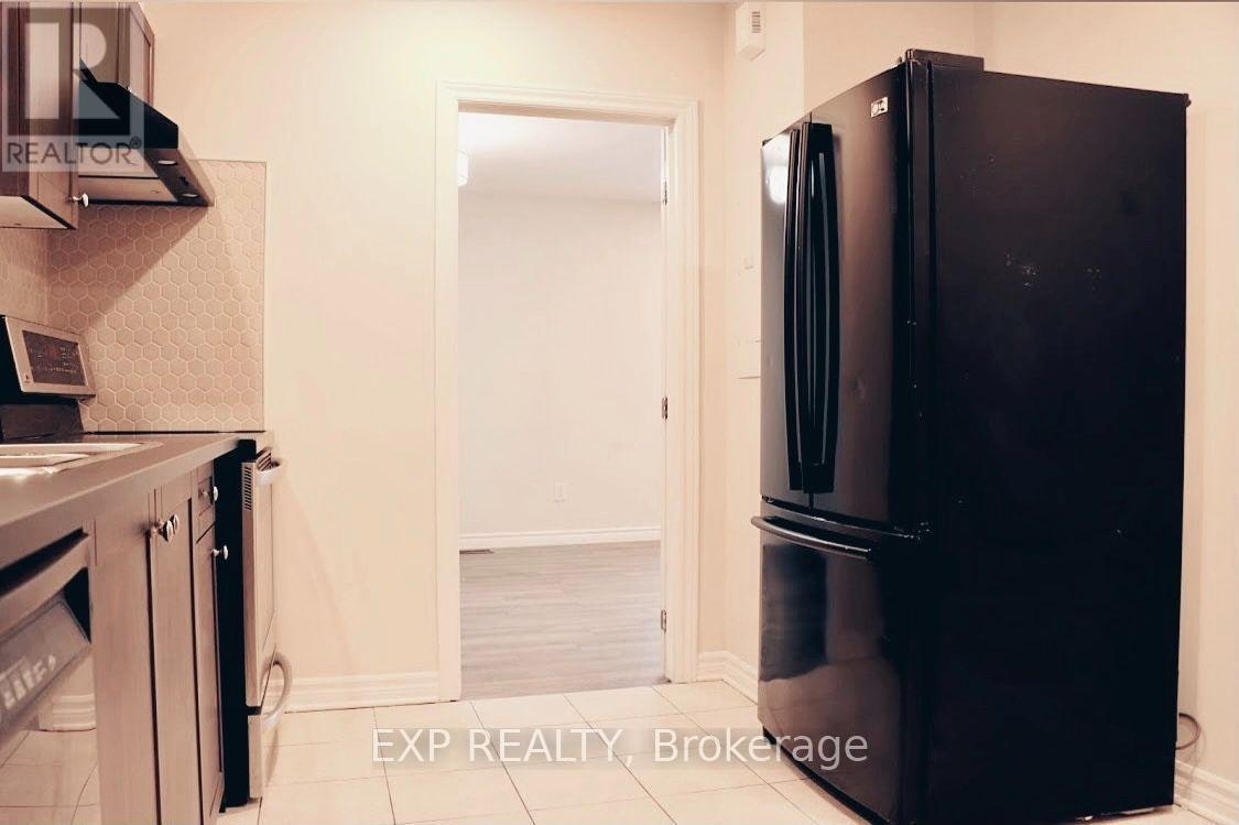 A-1892 Kingsdale Avenue, Ottawa, ON, K1T 1J1 - 7