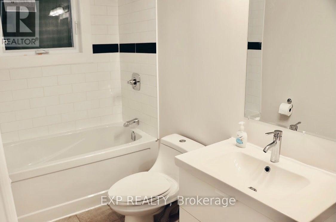 A-1892 Kingsdale Avenue, Ottawa, ON, K1T 1J1 - 15