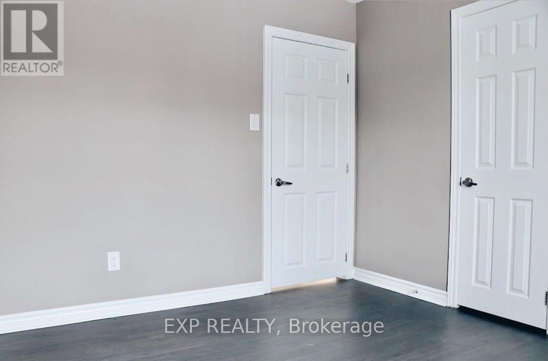 A-1892 Kingsdale Avenue, Ottawa, ON, K1T 1J1 - 3