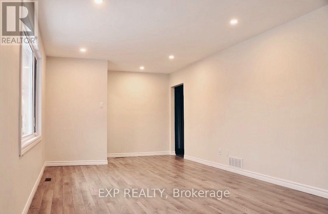 A-1892 Kingsdale Avenue, Ottawa, ON, K1T 1J1 - 13