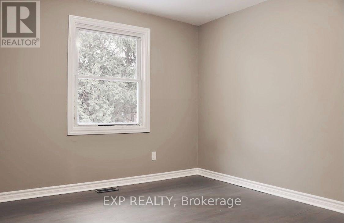 A-1892 Kingsdale Avenue, Ottawa, ON, K1T 1J1 - 2