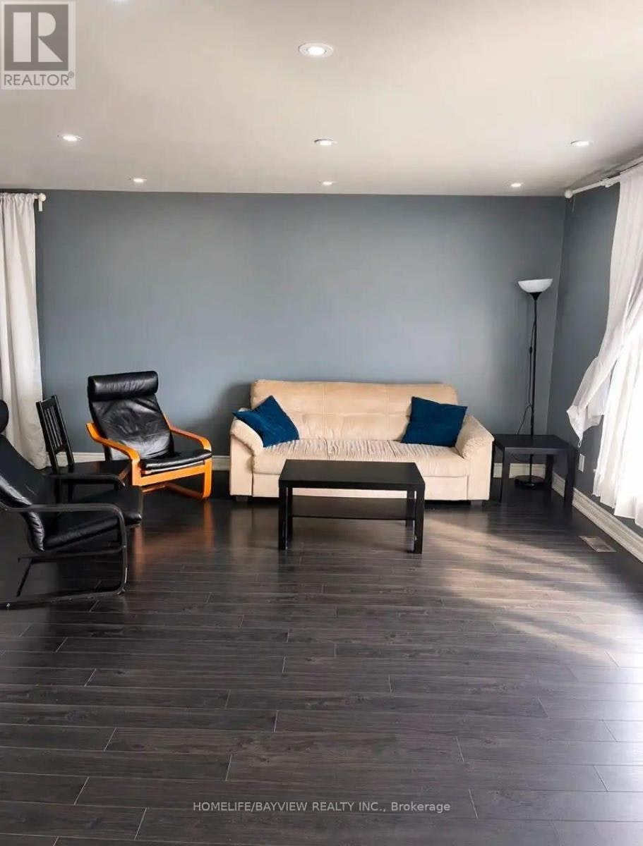 68 Broadoaks(main Floor Only Drive, Toronto, ON, M3J 1E4 - 6