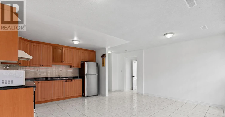 3-2922 Islington Avenue, Toronto, ON, M9L 2K4 - 6