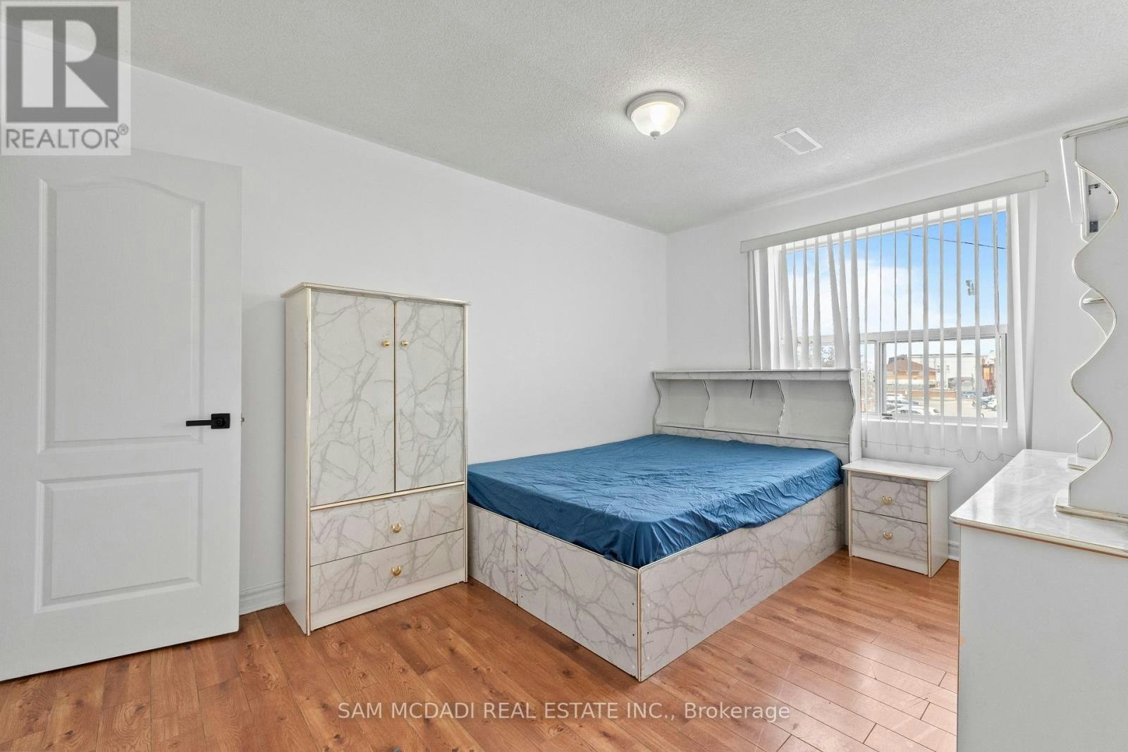 3-2922 Islington Avenue, Toronto, ON, M9L 2K4 - 13