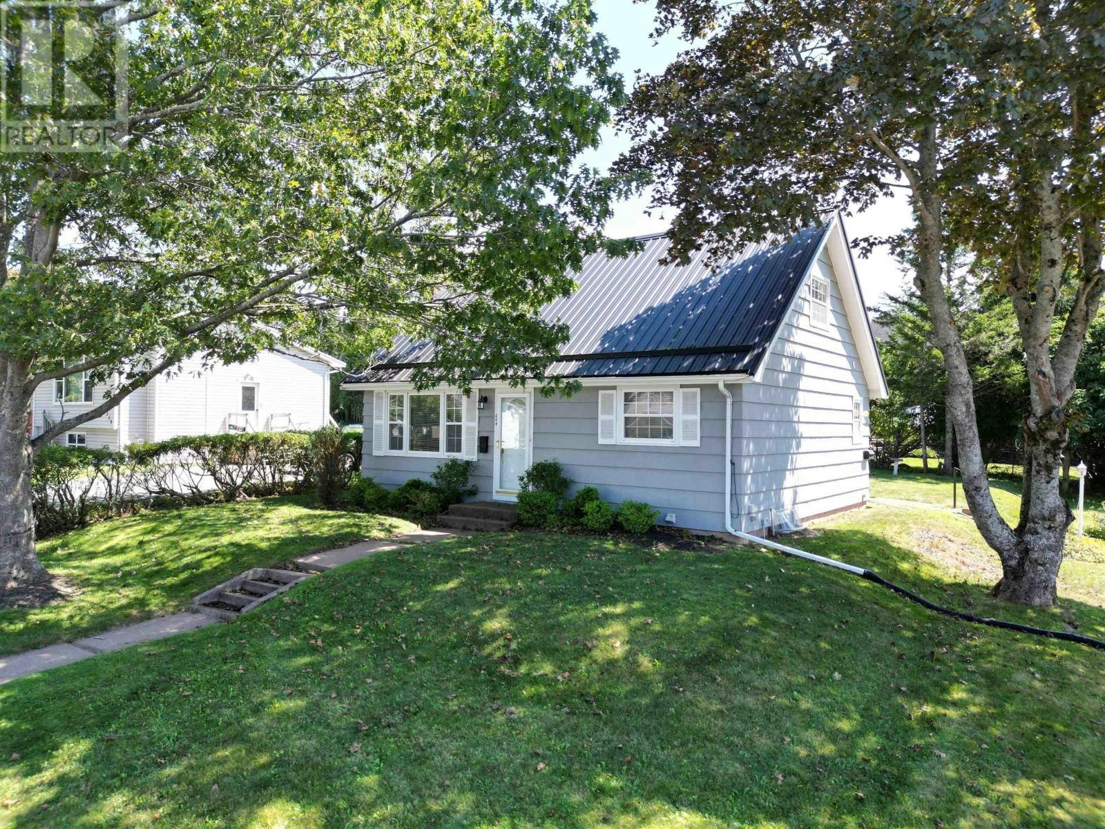 244 Glenwood Drive, Truro, NS, B2N 1P9
