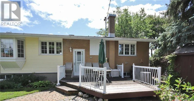 74 Hilliard Avenue, Ottawa, ON, K2E 6C1 - 26