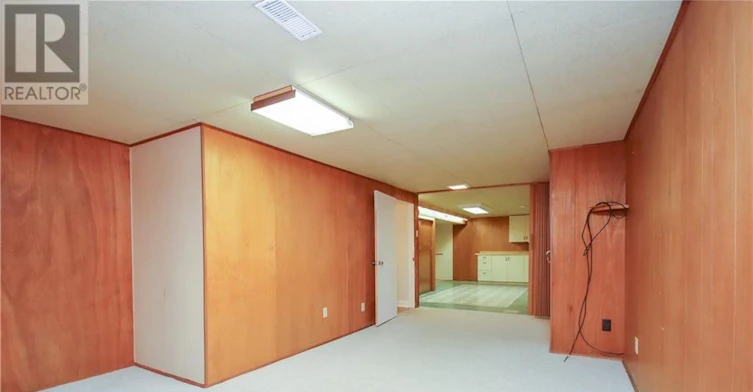 74 Hilliard Avenue, Ottawa, ON, K2E 6C1 - 21