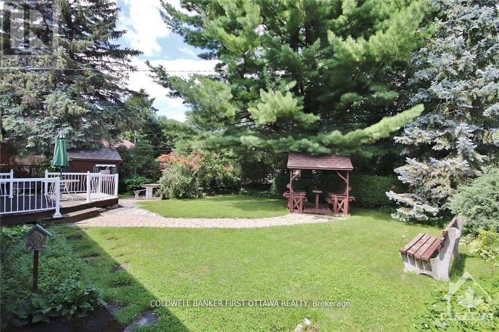 74 Hilliard Avenue, Ottawa, ON, K2E 6C1 - 30