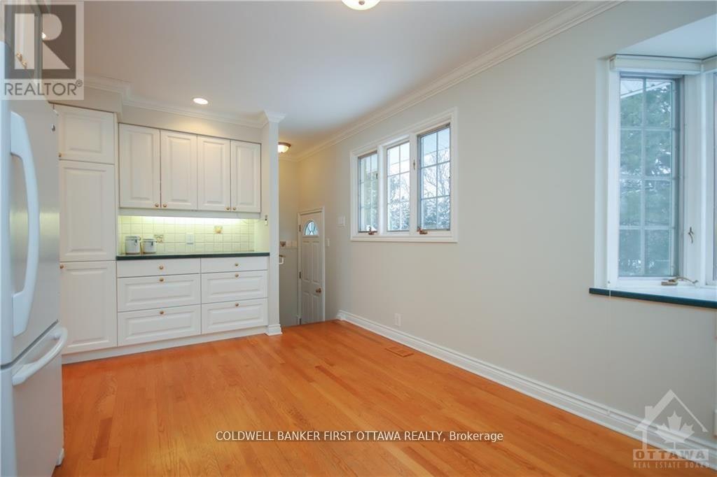 74 Hilliard Avenue, Ottawa, ON, K2E 6C1 - 11