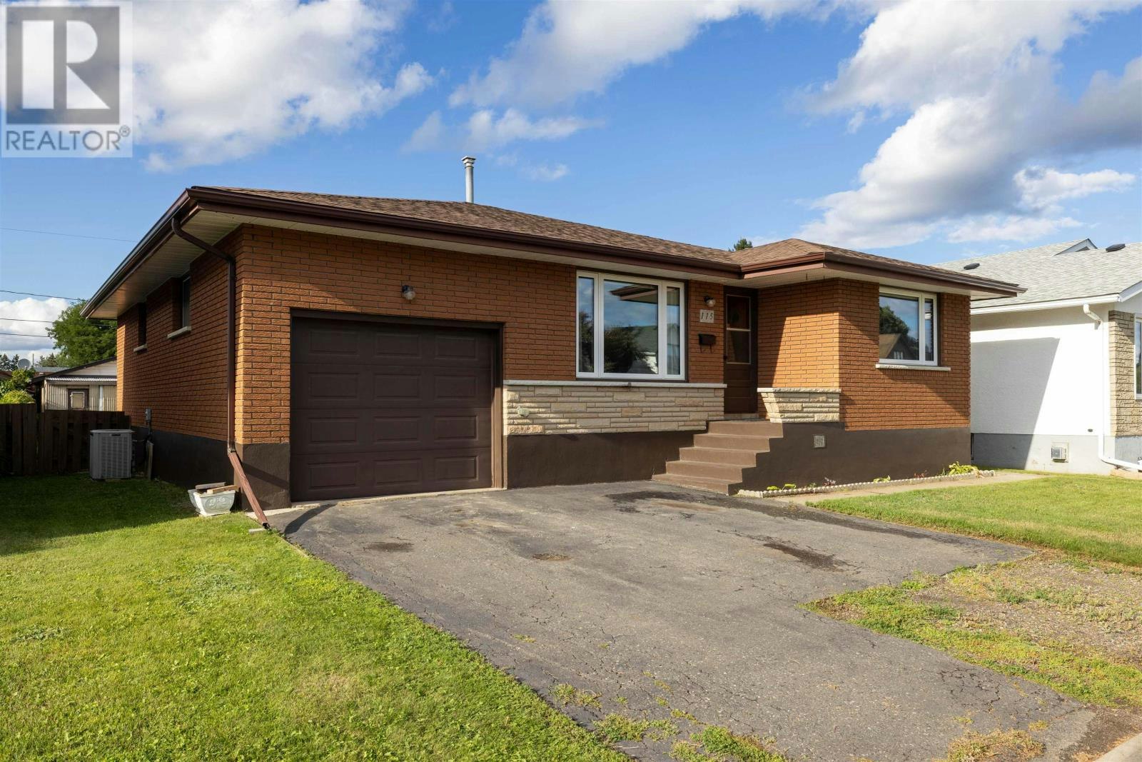 115 Mary Street E, Thunder Bay, ON, P7E 4J6
