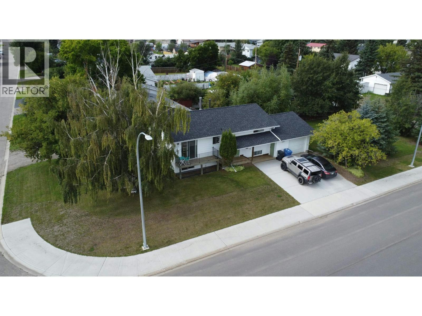 9404 84 Street, Fort St. John, BC, V1J 3E4