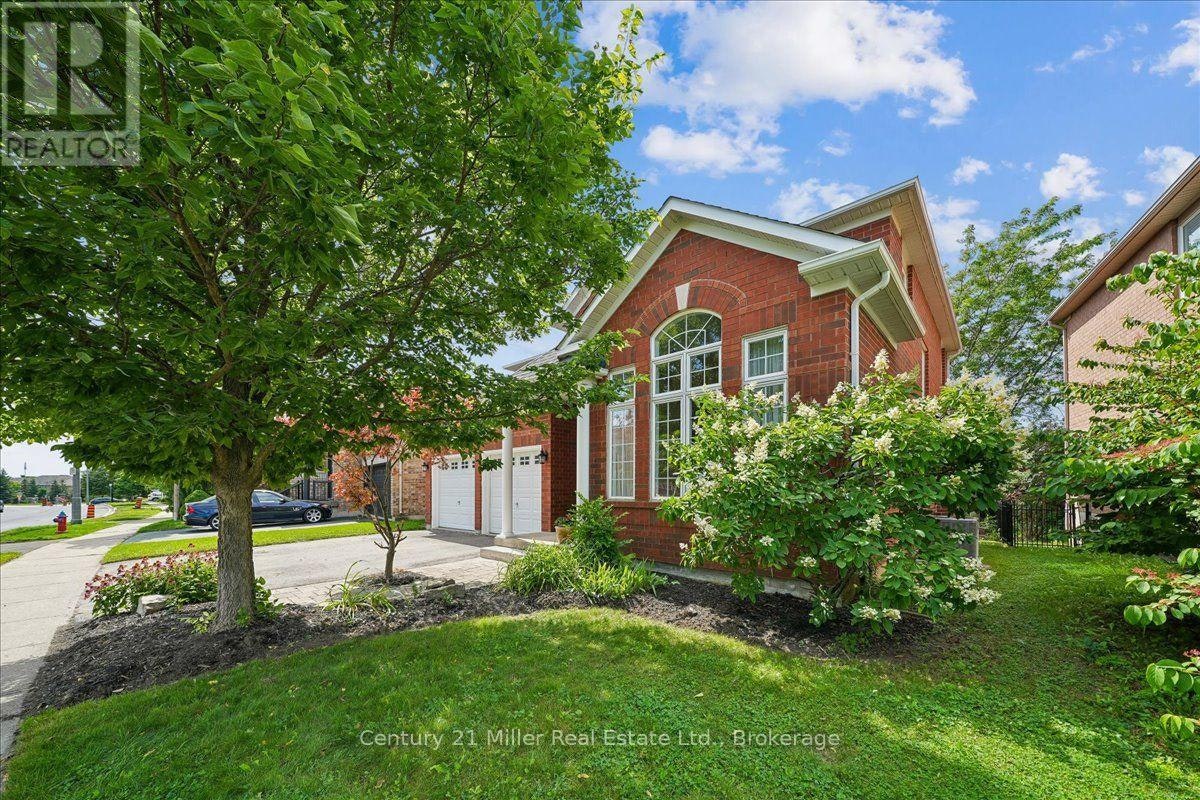 2350 Valleyridge Drive, Oakville, ON, L6M 5C1