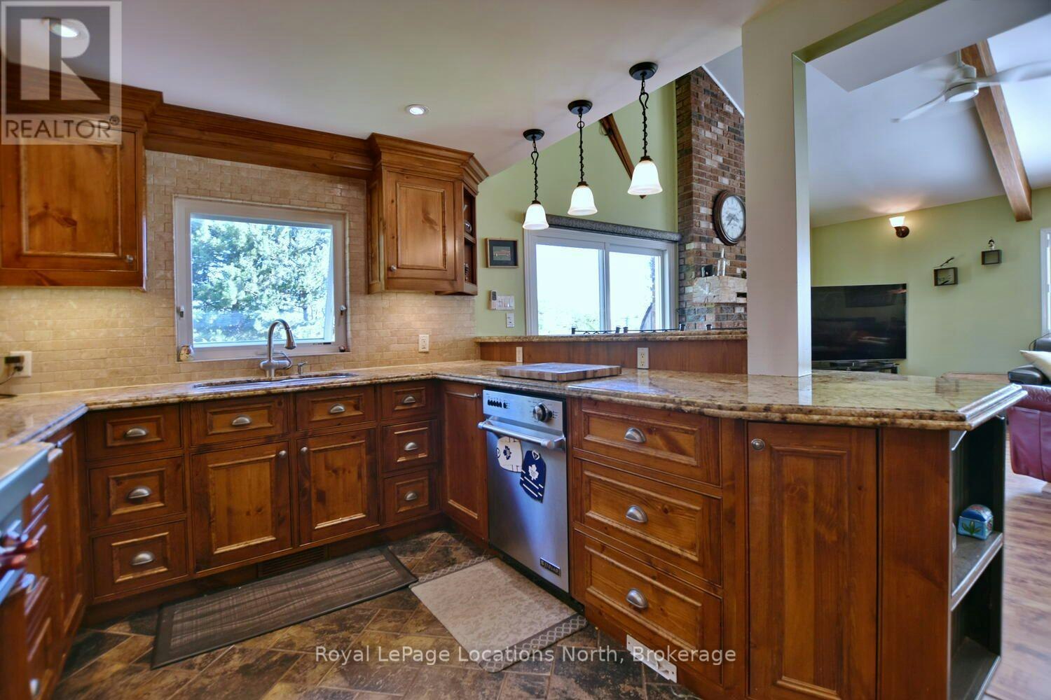 154 Carmichael Crescent, Blue Mountains, ON, L9Y 0R3 - 19
