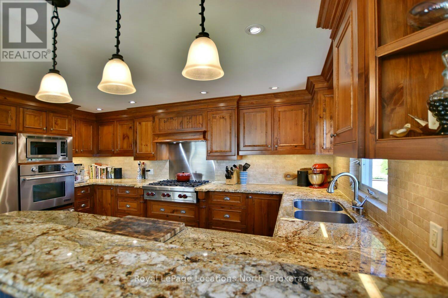 154 Carmichael Crescent, Blue Mountains, ON, L9Y 0R3 - 16