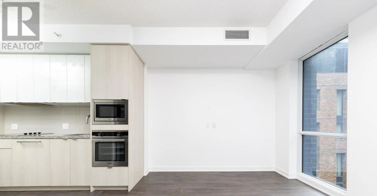 705-115 Blue Jays Way, Toronto, ON, M5V 0N4 - 17