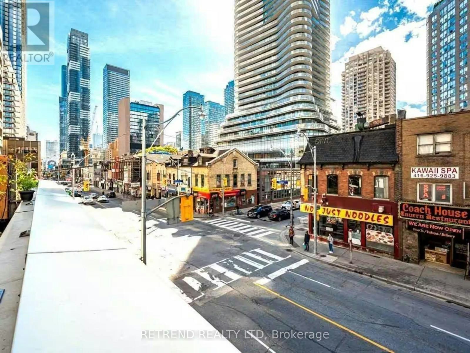 209-8 Wellesley Street E, Toronto, ON, M4Y 3B2 - 9