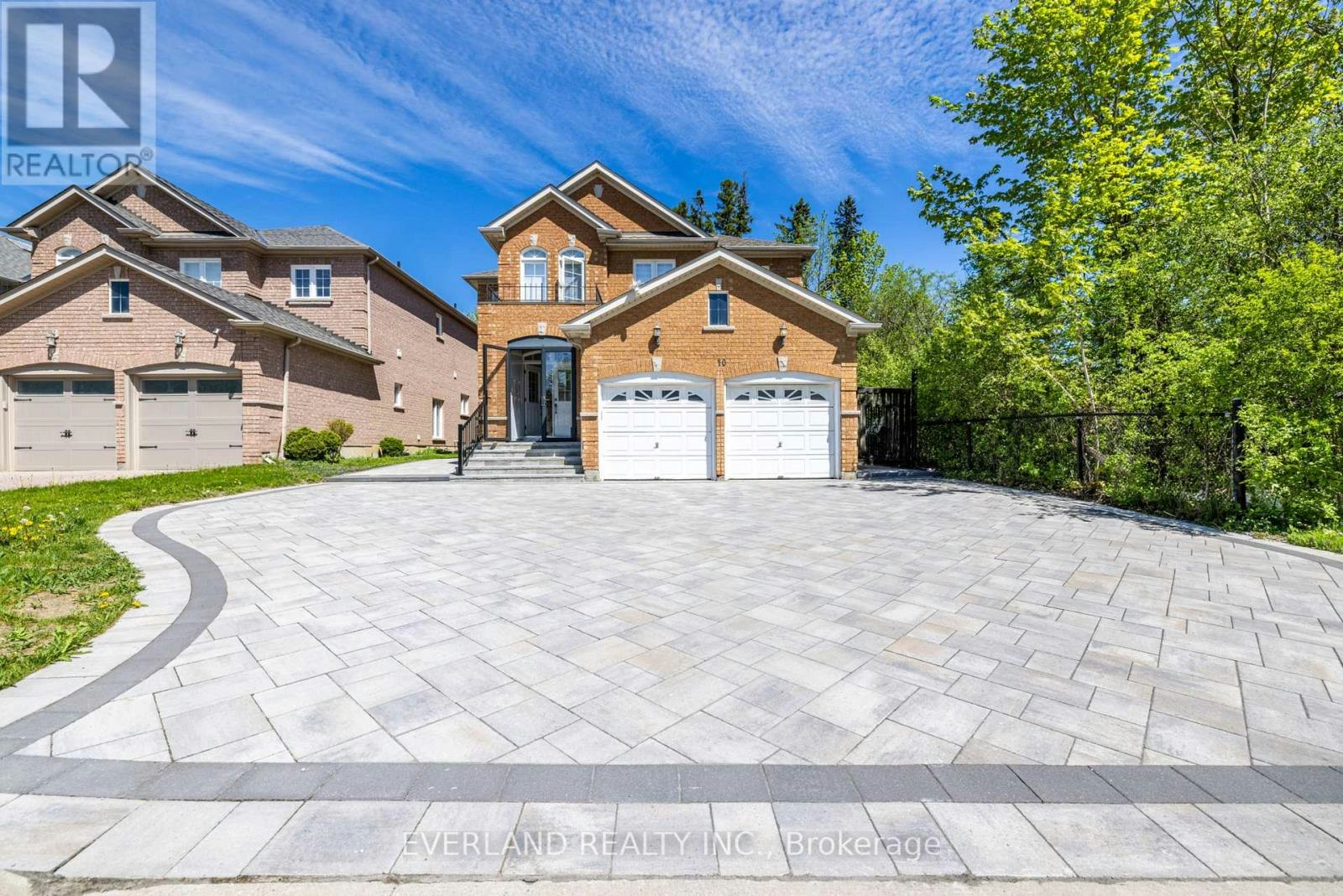 10 Megarry Court, Richmond Hill, ON, L4S 2S3