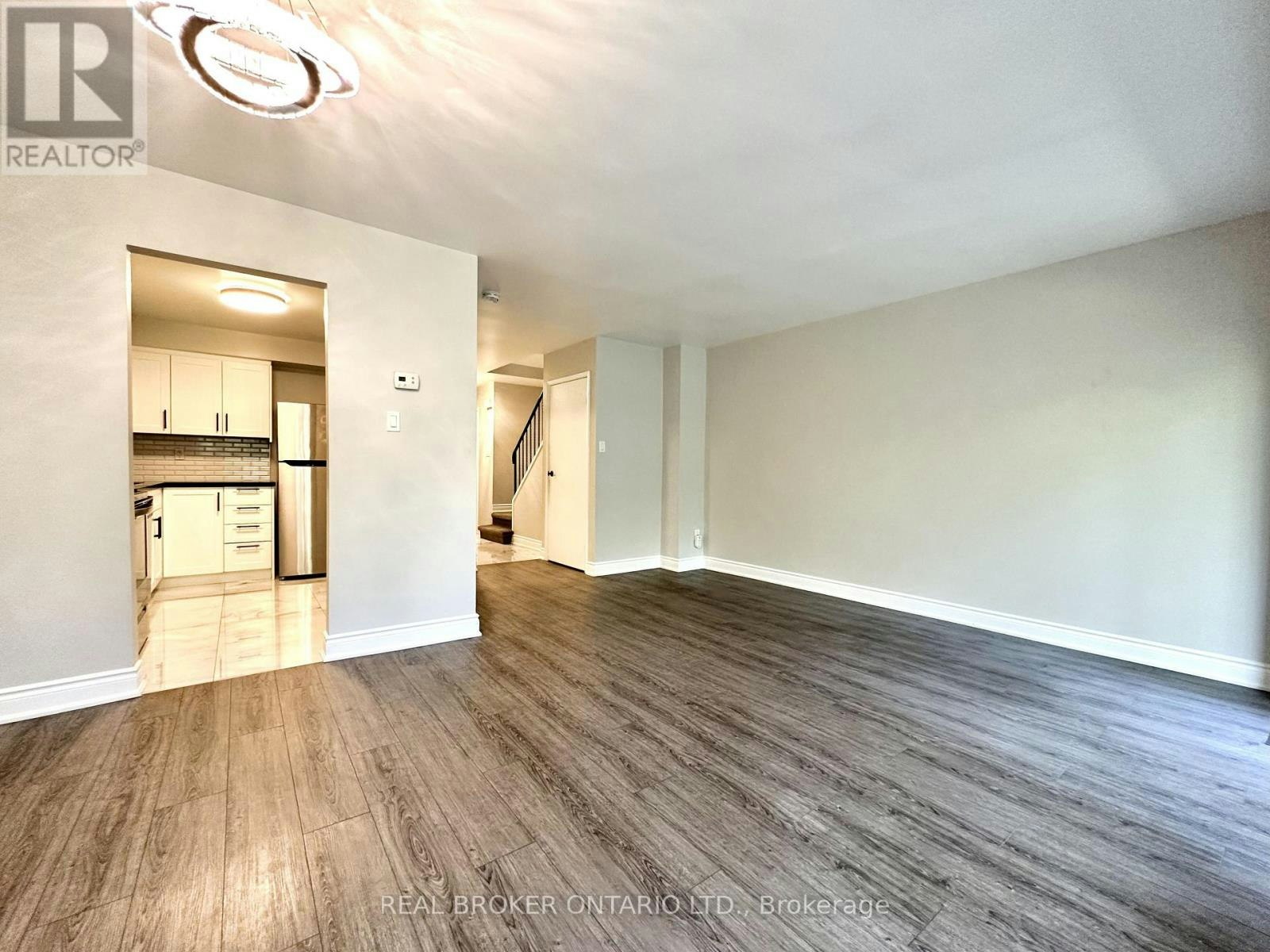 8-1485 Gulleden Drive, Mississauga, ON, L4X 2T2 - 7