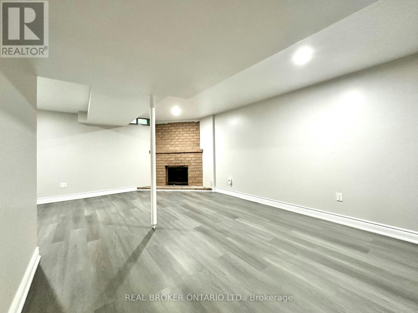 8-1485 Gulleden Drive, Mississauga, ON, L4X 2T2 - 37