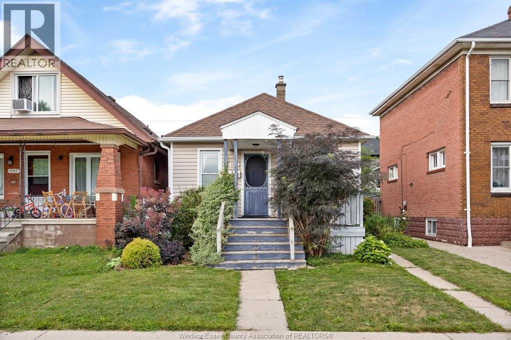 1545 Lillian Avenue, Windsor, ON, N8X 4A9