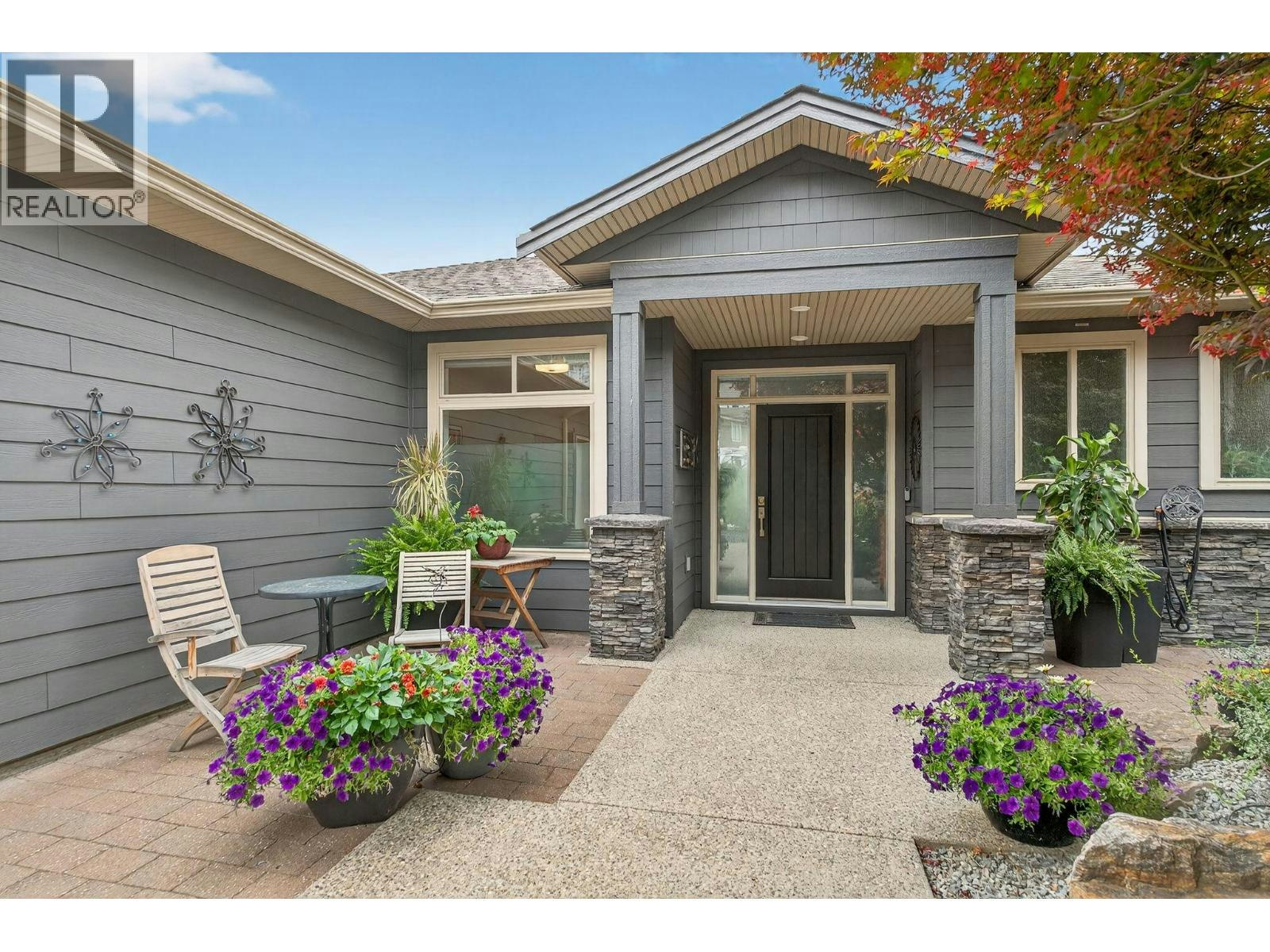 3751 Lornell Court, Peachland, BC, V0H 1X2