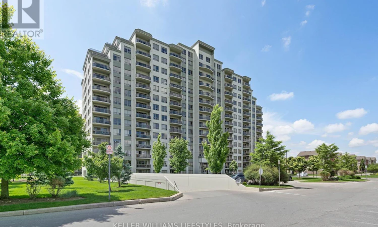 1004-1030 Coronation Drive