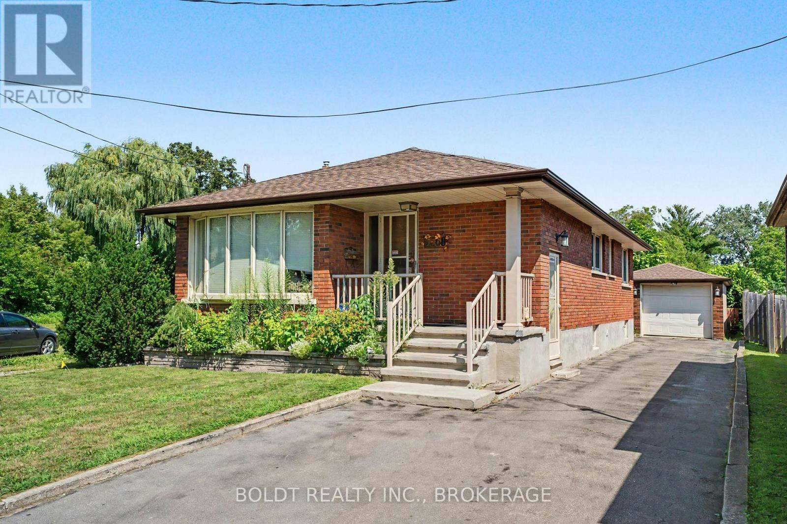 5568 Drummond Road, Niagara Falls, ON, L2G 4L3
