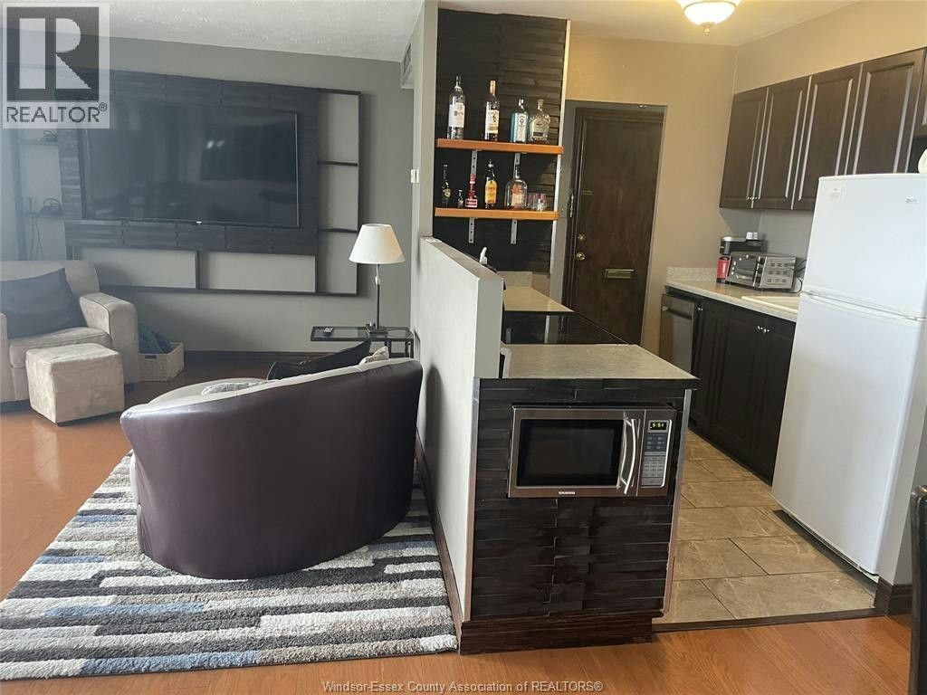 1403-111 Riverside Drive East, Windsor, ON, N9A 2S6 - 8