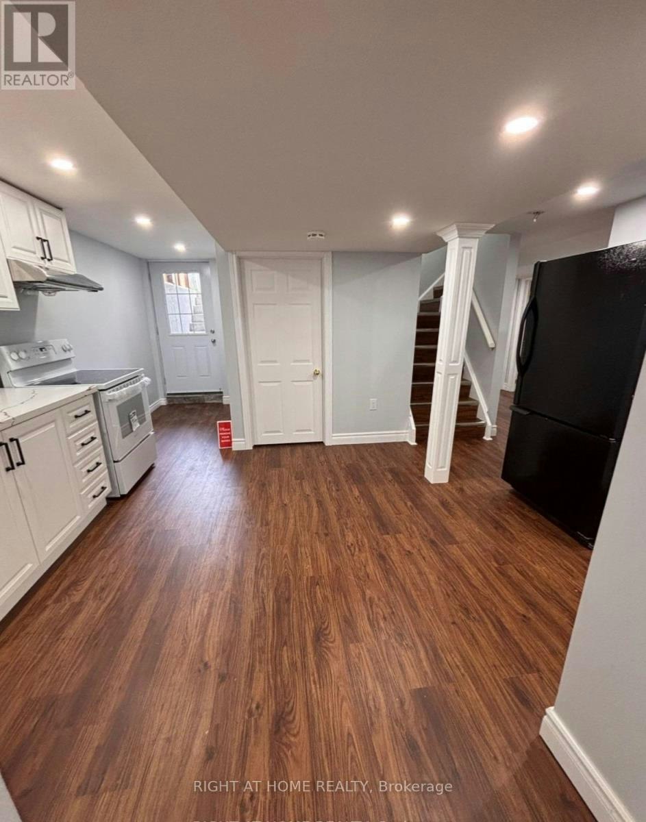 530 Mclevin Avenue, Toronto, ON, M1B 4H6