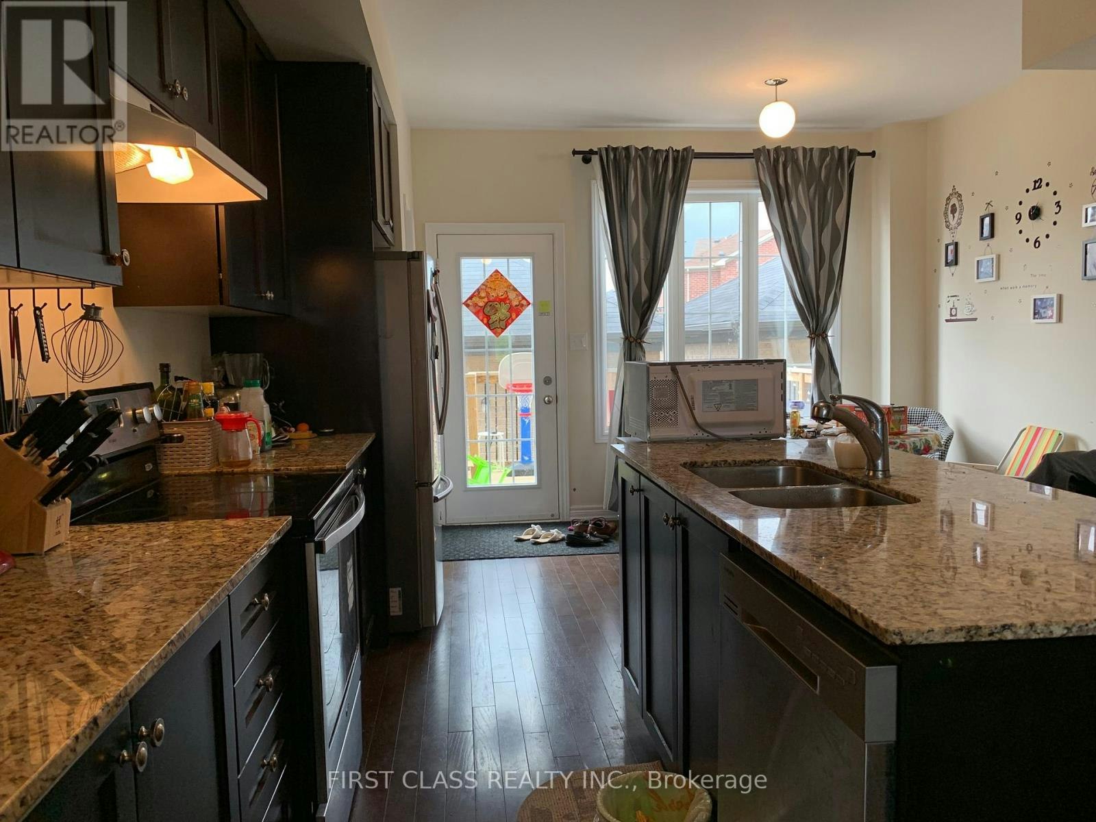 1782 Donald Cousens Parkway, Markham, ON, L6B 0V5 - 2