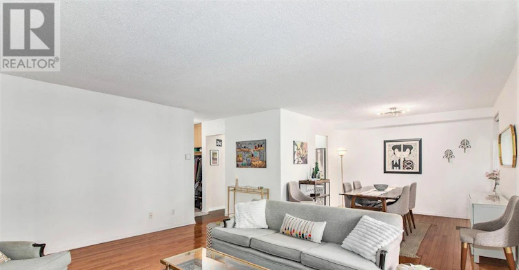 601-141 Somerset Street W, Ottawa, ON, K2P 2H1 - 4