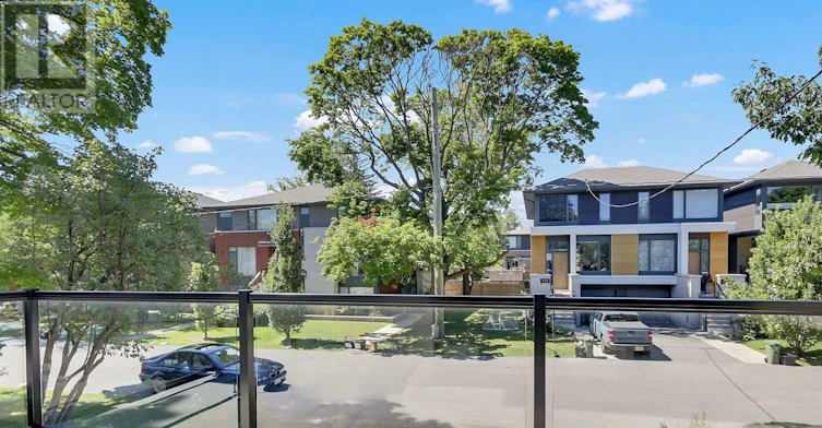 525 Edison Avenue, Ottawa, ON, K2A 1V3 - 2
