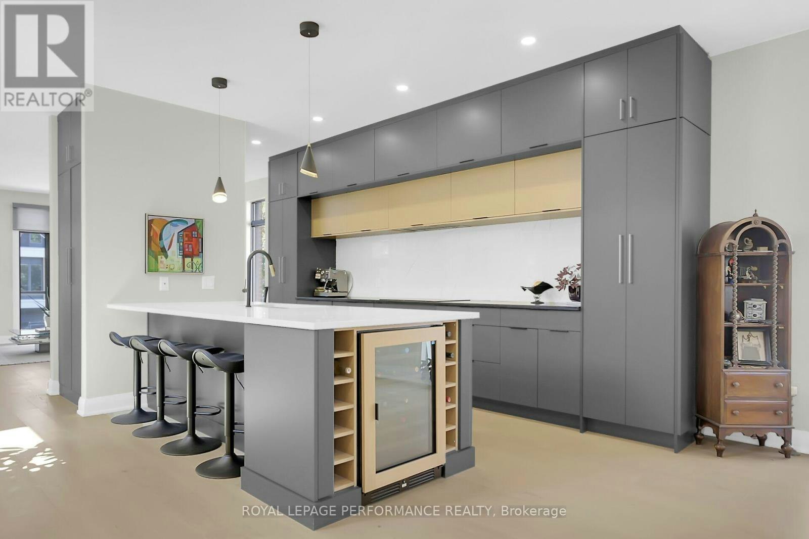 525 Edison Avenue, Ottawa, ON, K2A 1V3 - 10