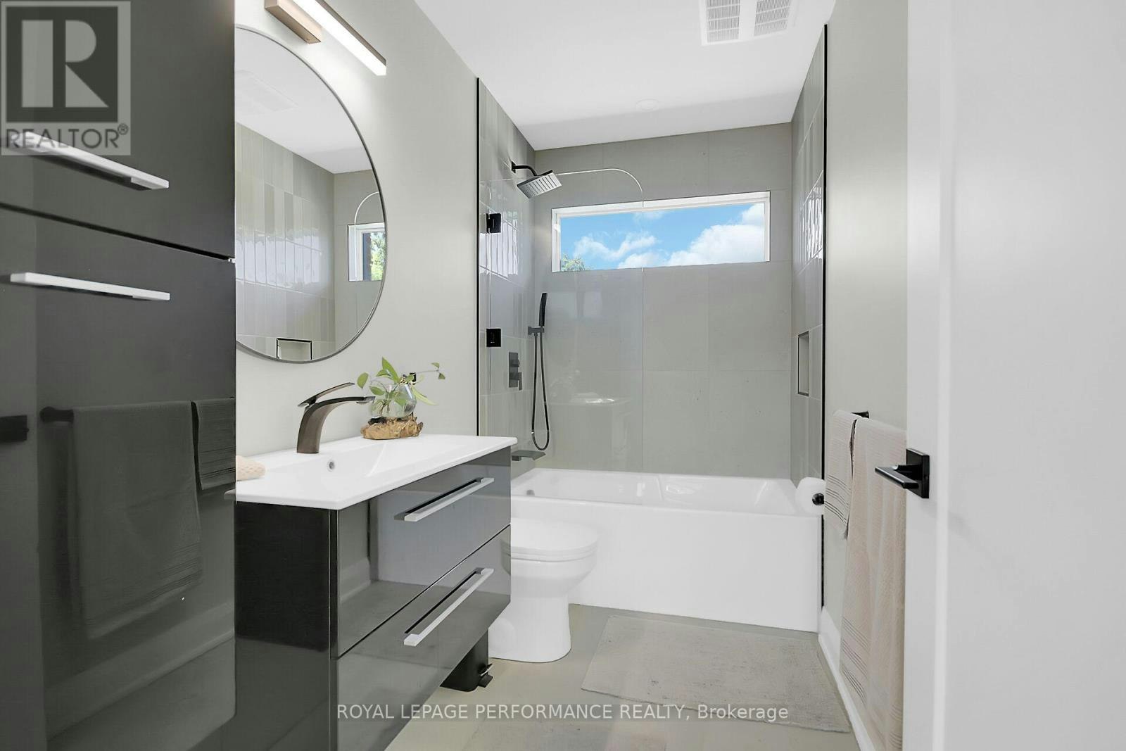 525 Edison Avenue, Ottawa, ON, K2A 1V3 - 20