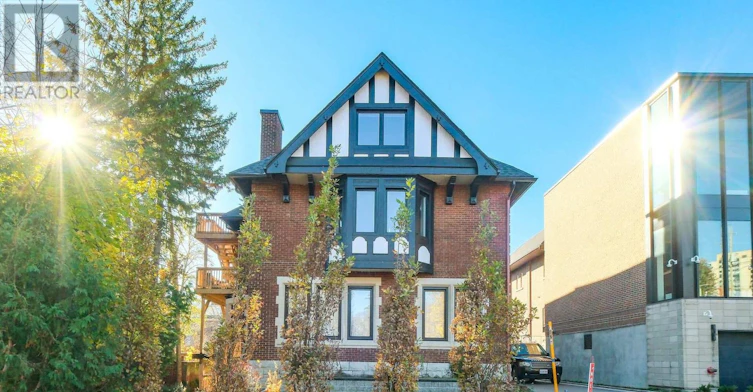 8-4 Range Road, Ottawa, ON, K1N 8J3