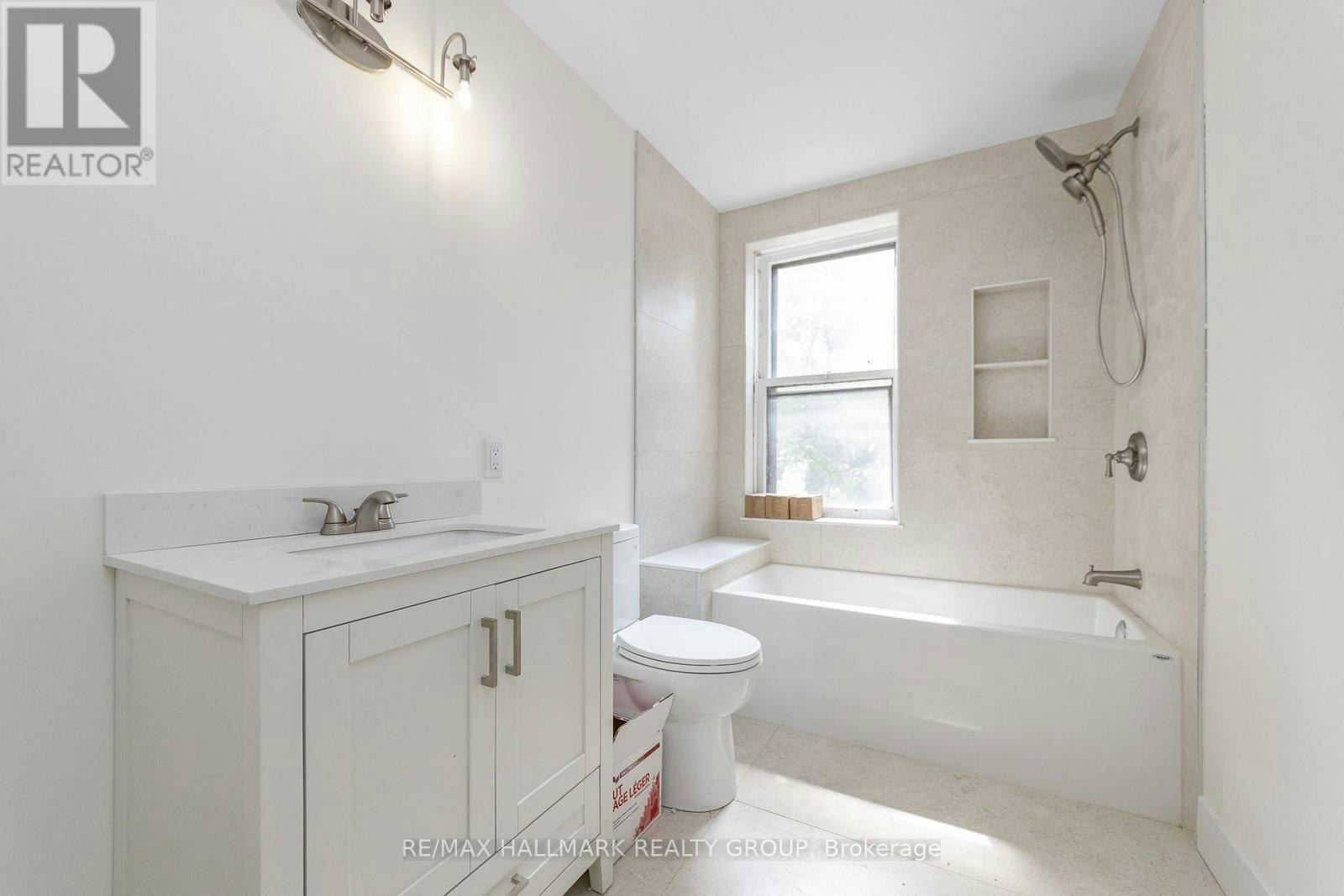 A-127 Henderson Avenue, Ottawa, ON, K1N 7P5 - 15