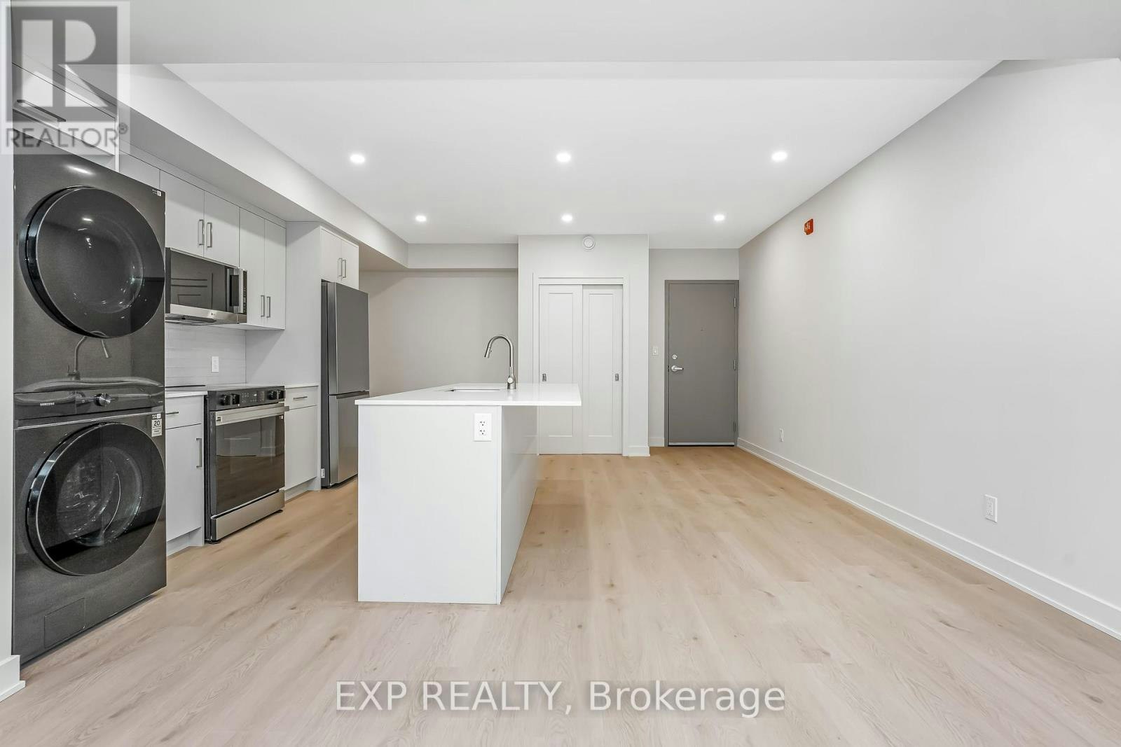 2-1267 Summerville Avenue, Ottawa, ON, K1Z 8G6 - 8