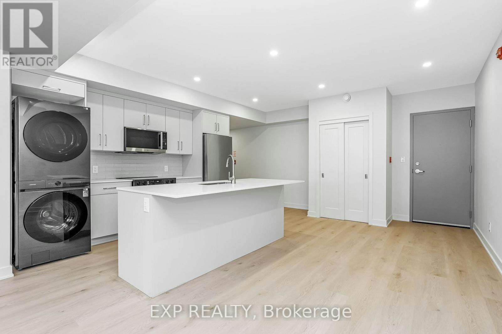 2-1267 Summerville Avenue, Ottawa, ON, K1Z 8G6 - 4